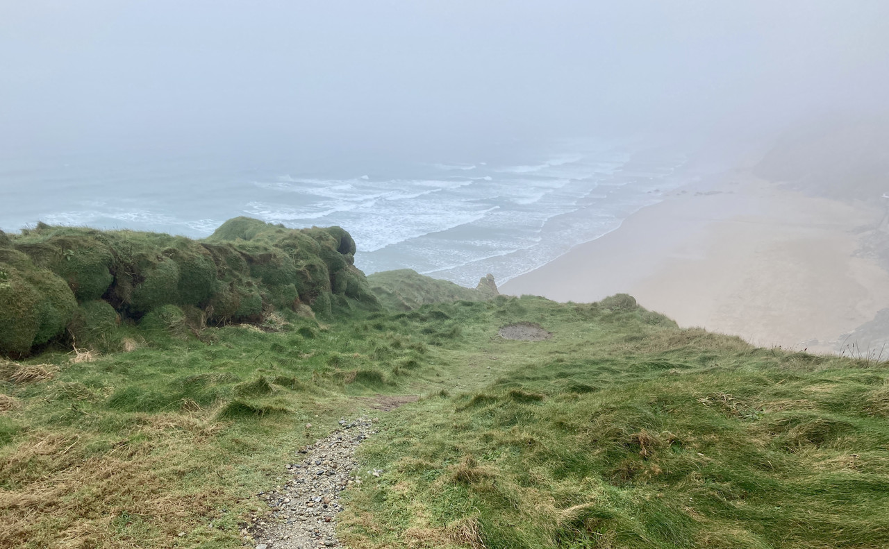 32347BE0-07E9-4E32-B42D-FA2D26496281