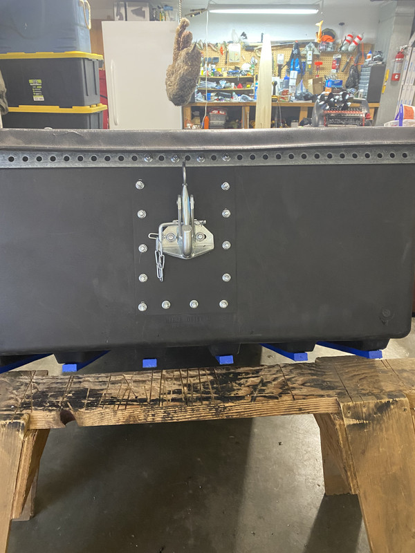 C1B9C839-ACC1-4F40-8F69-69FAC33F8D9B