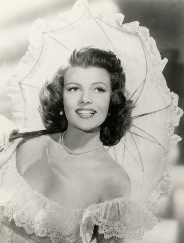 rita_hayworth_f81