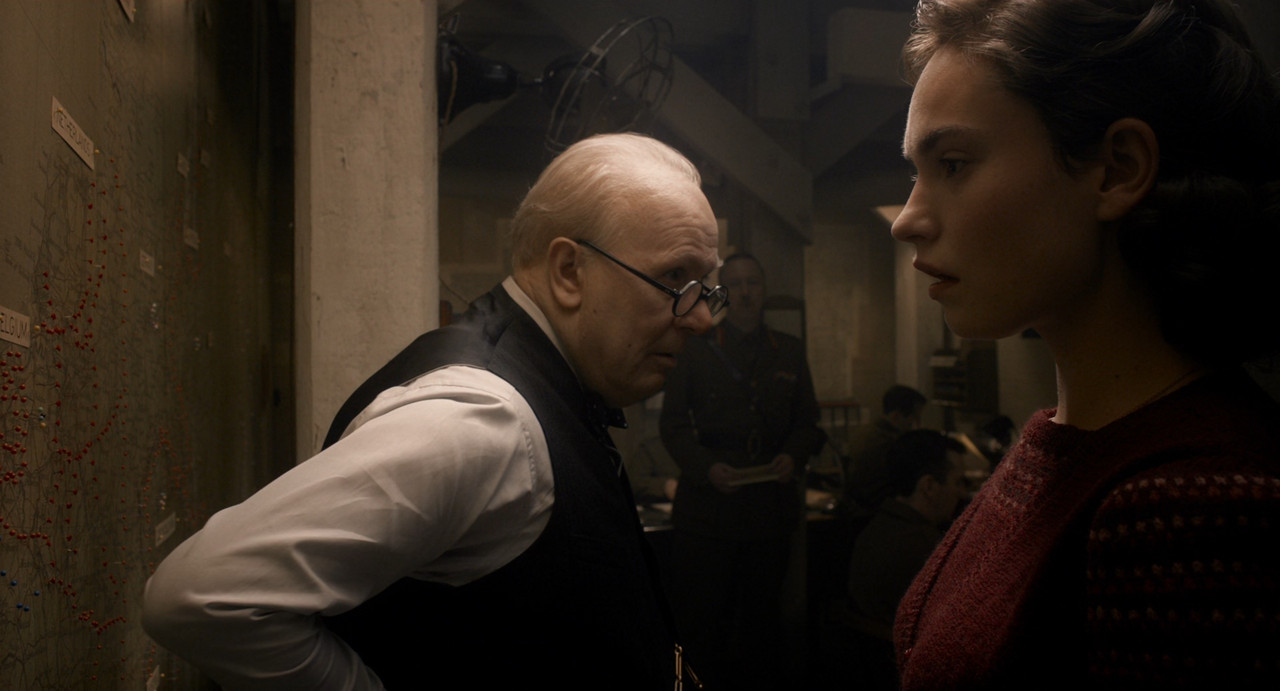 Darkest Hour (2017).mkv_snapshot_01.15.12_[2018.02.20_20.01.14]