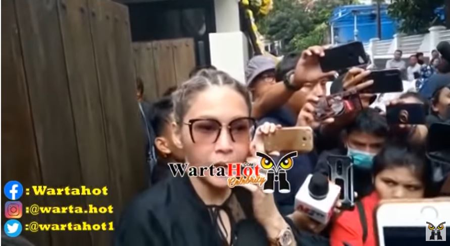 Maia Estianty terkait kematian Ashraf Sinclair