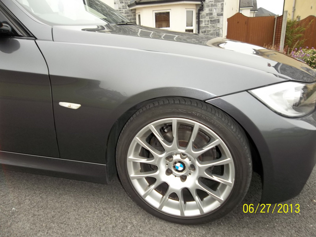 BMW-318d-009.jpg