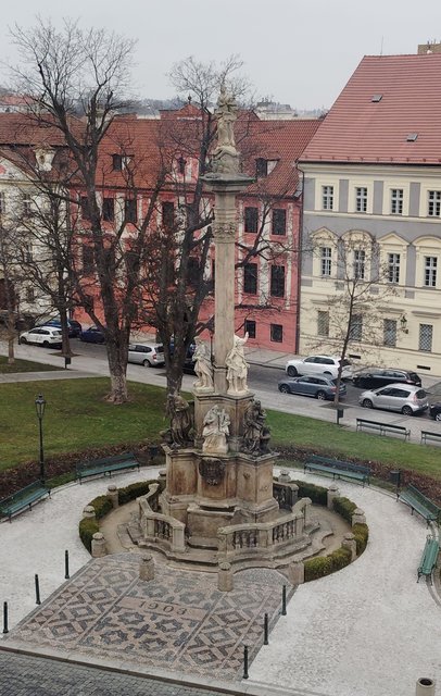 La pinacoteca del Castillo, la Galería Nacional y más Mercados de Navidad - Viena - Bratislava - Praga, Navidad 2024 (56)
