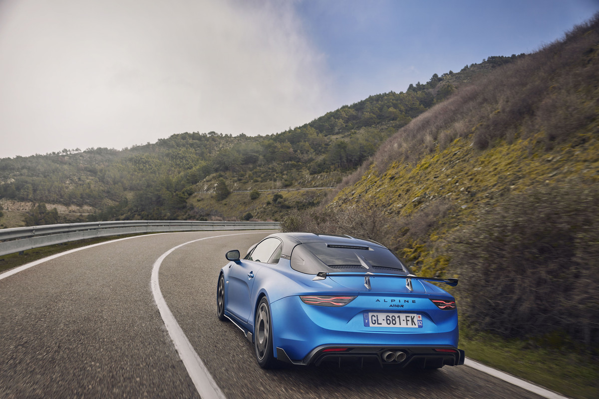 ALPINE_A110R_DYNAMICS_9