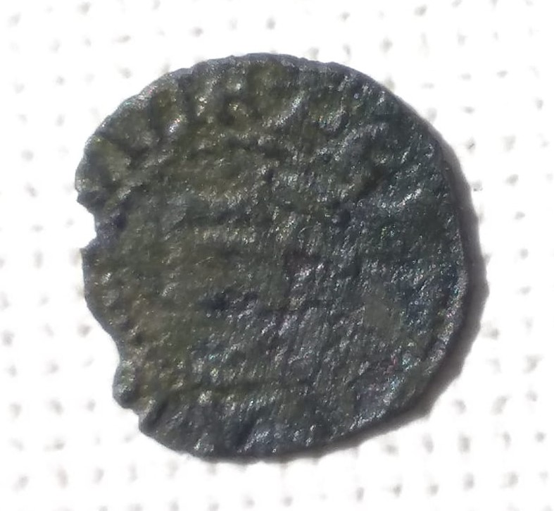 Help-To-ID-This-Small-Medieval-Coin