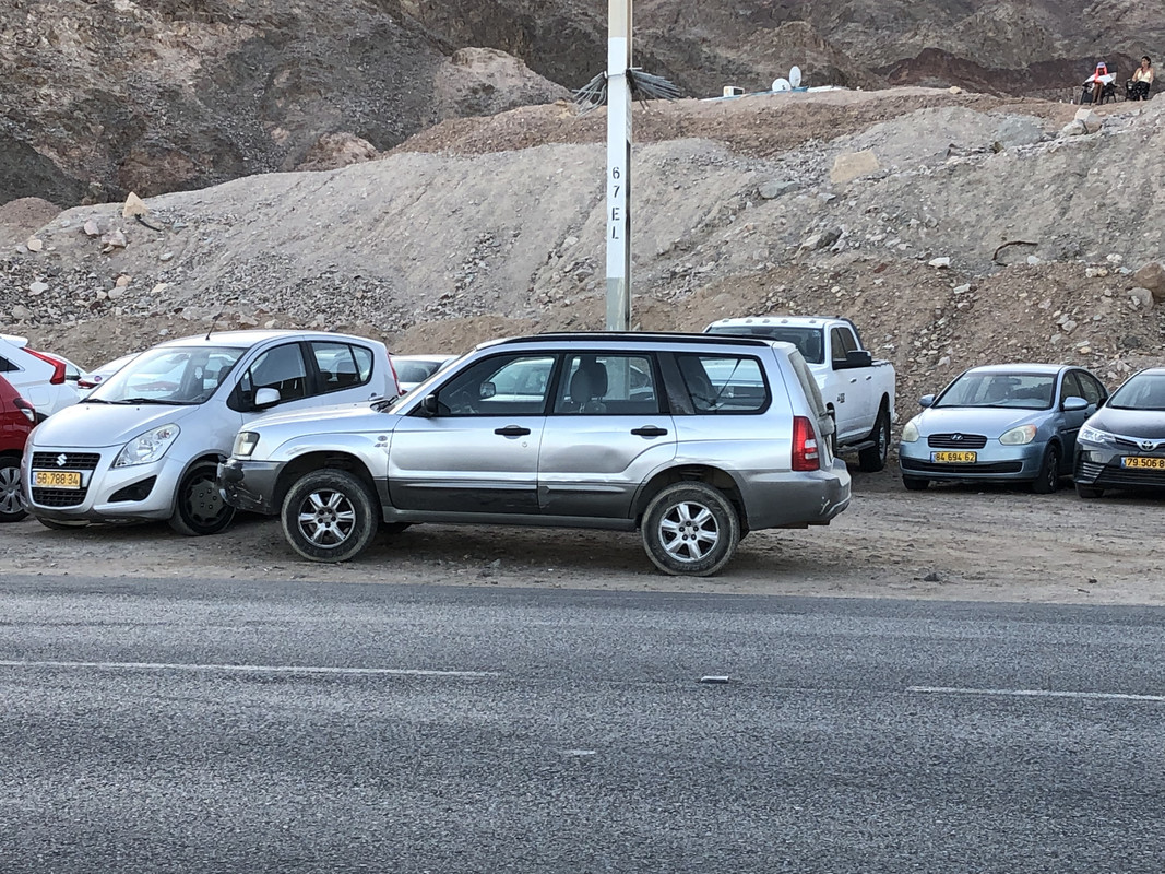 B5DF6181-2C2F-4102-B45E-BE0FFE370F2C