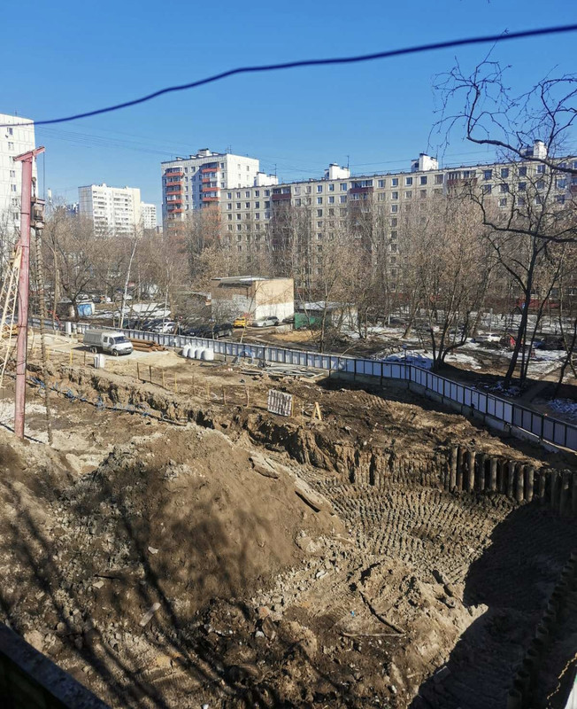 2698D40C-4628-4A28-8C71-CFD1F25AEF4E