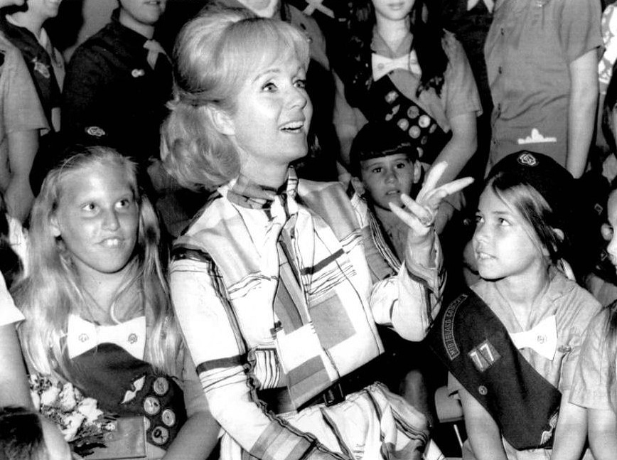 Debbie_Reynolds_b21