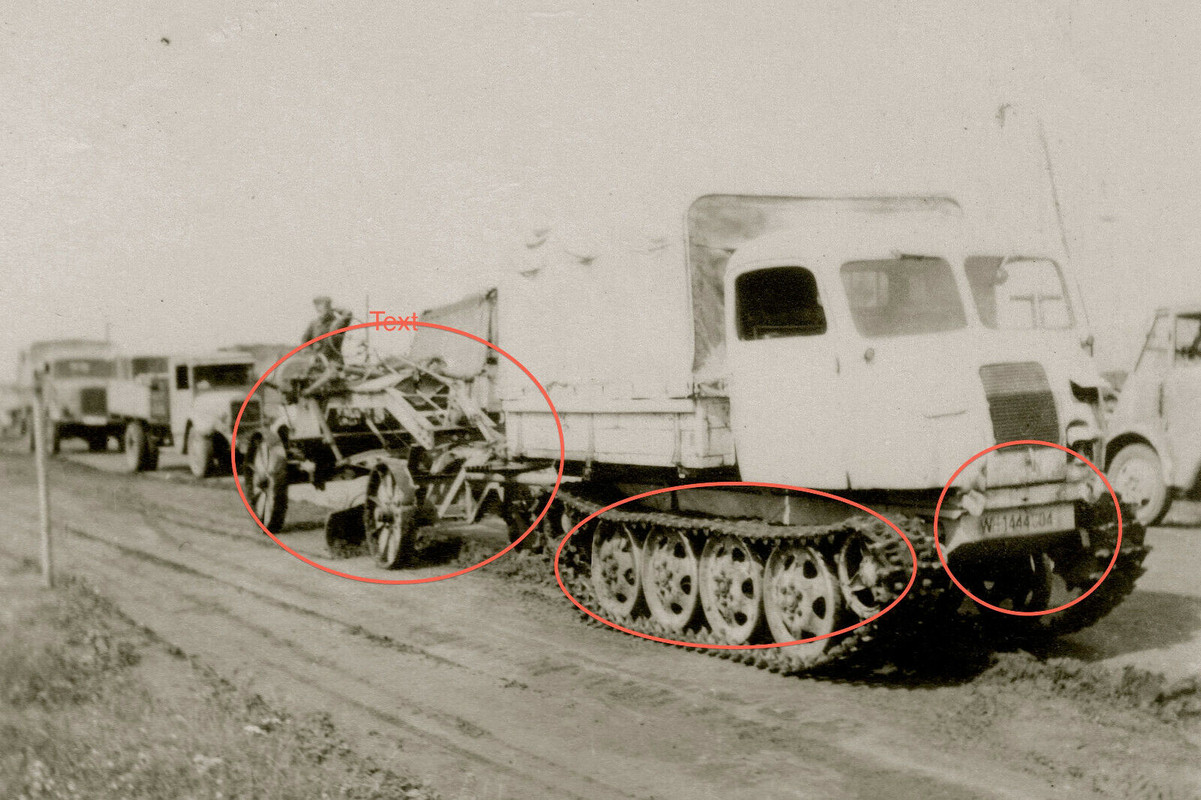 Orig. Foto RAUPENSCHLEPPER OST mit Planiergerät 1943 RSO Schneer