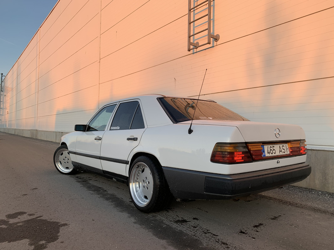 8B2C9800-88F5-43DD-91FB-41311DC0EA3E