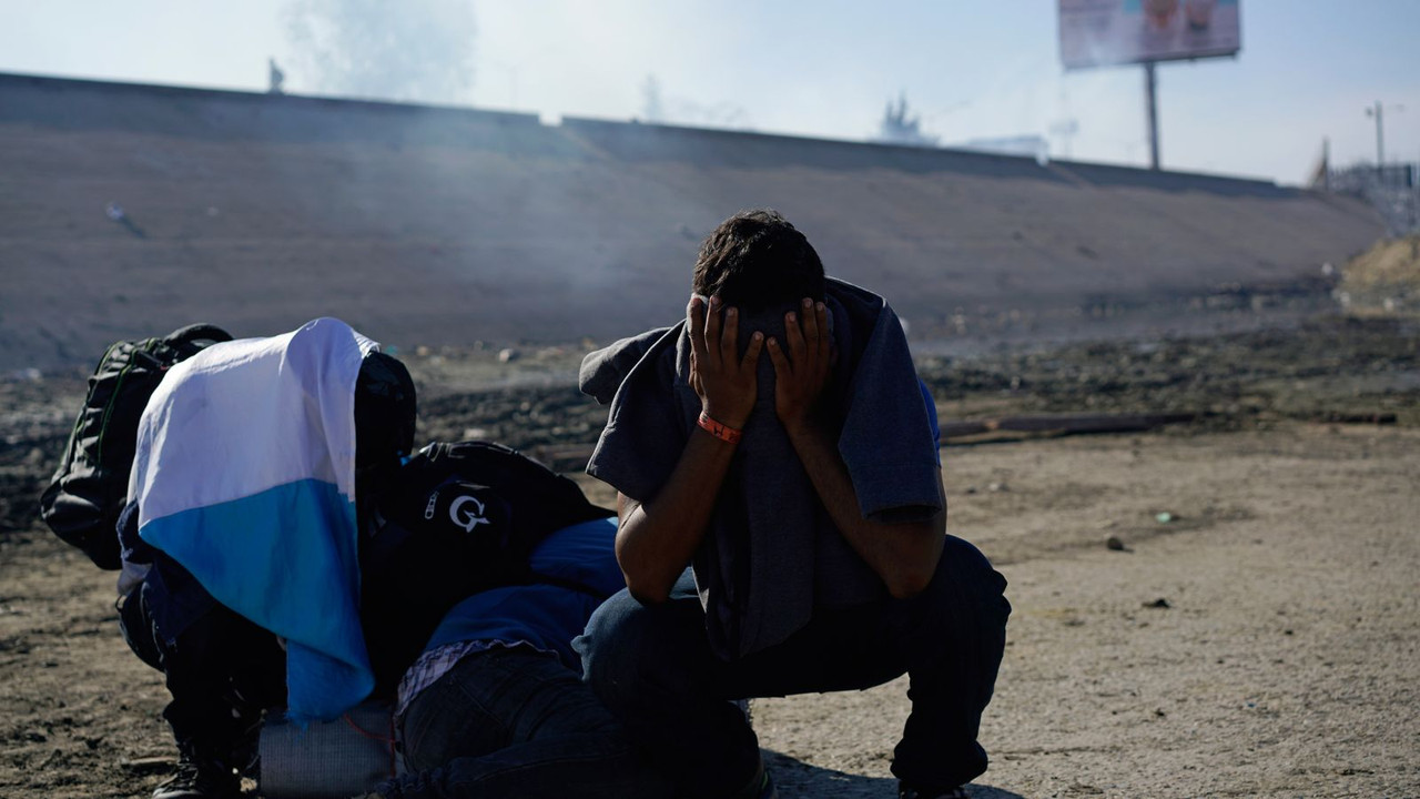 https _cdn.cnn.com_cnnnext_dam_assets_181125192218-07-migrant-bo