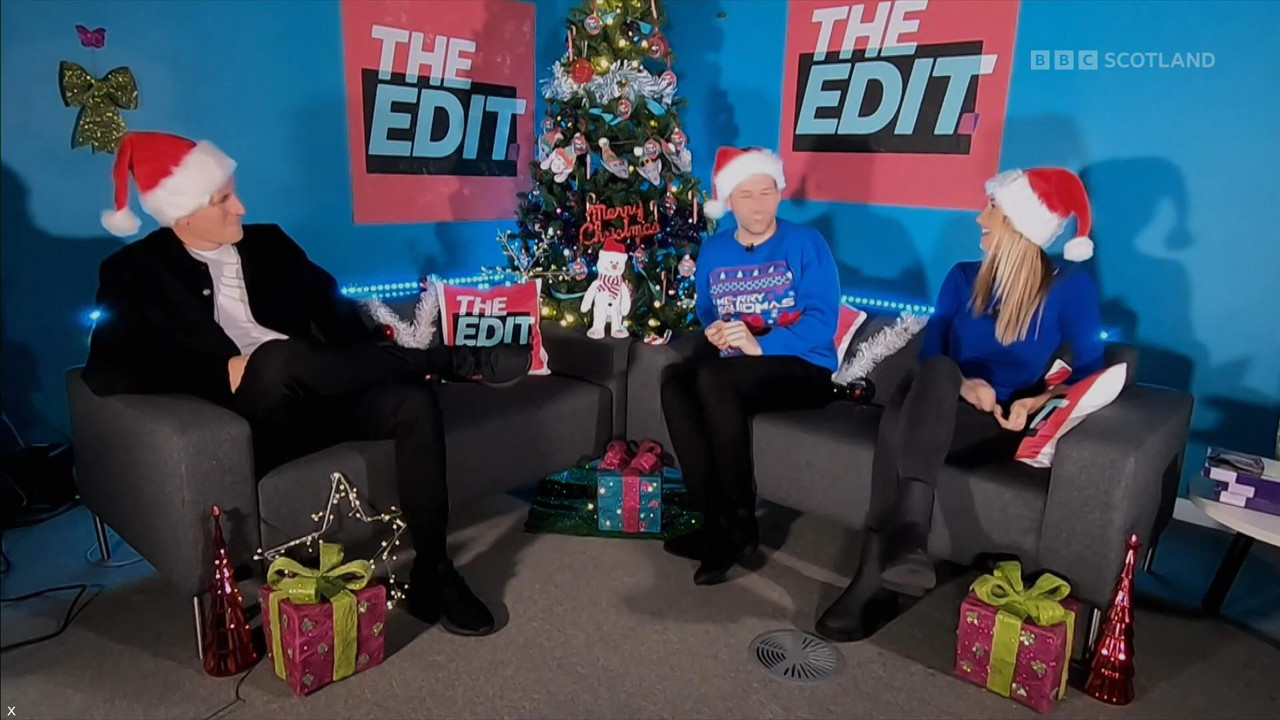 12.25 - 20.00.00 - The Edit Christmas Special. Amy Irons and David Fa....ts_snapshot_26.40_[2021.12.