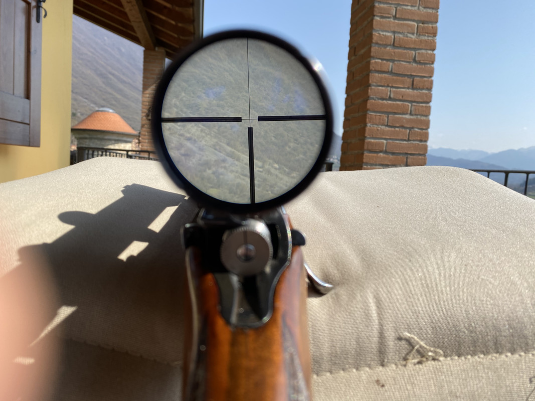 92140E52-0E68-4529-811F-6172F12B4B6B