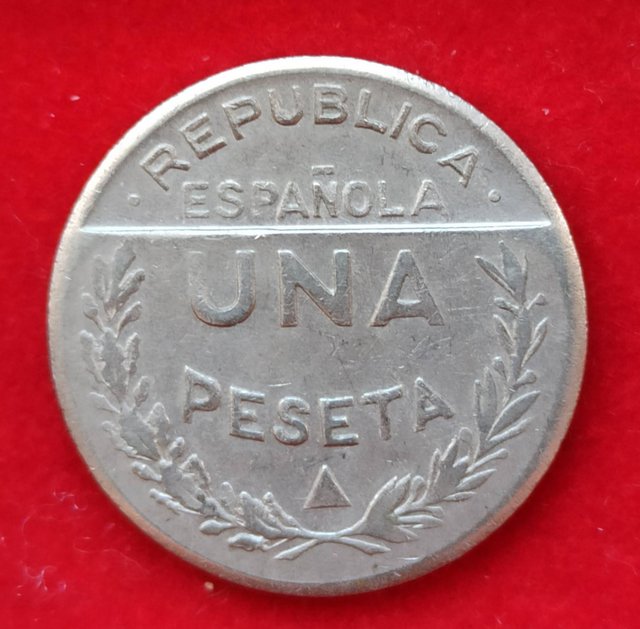 1 Peseta de 1937. Consejería de Santander, Palencia y Burgos. Guerra Civil. 18