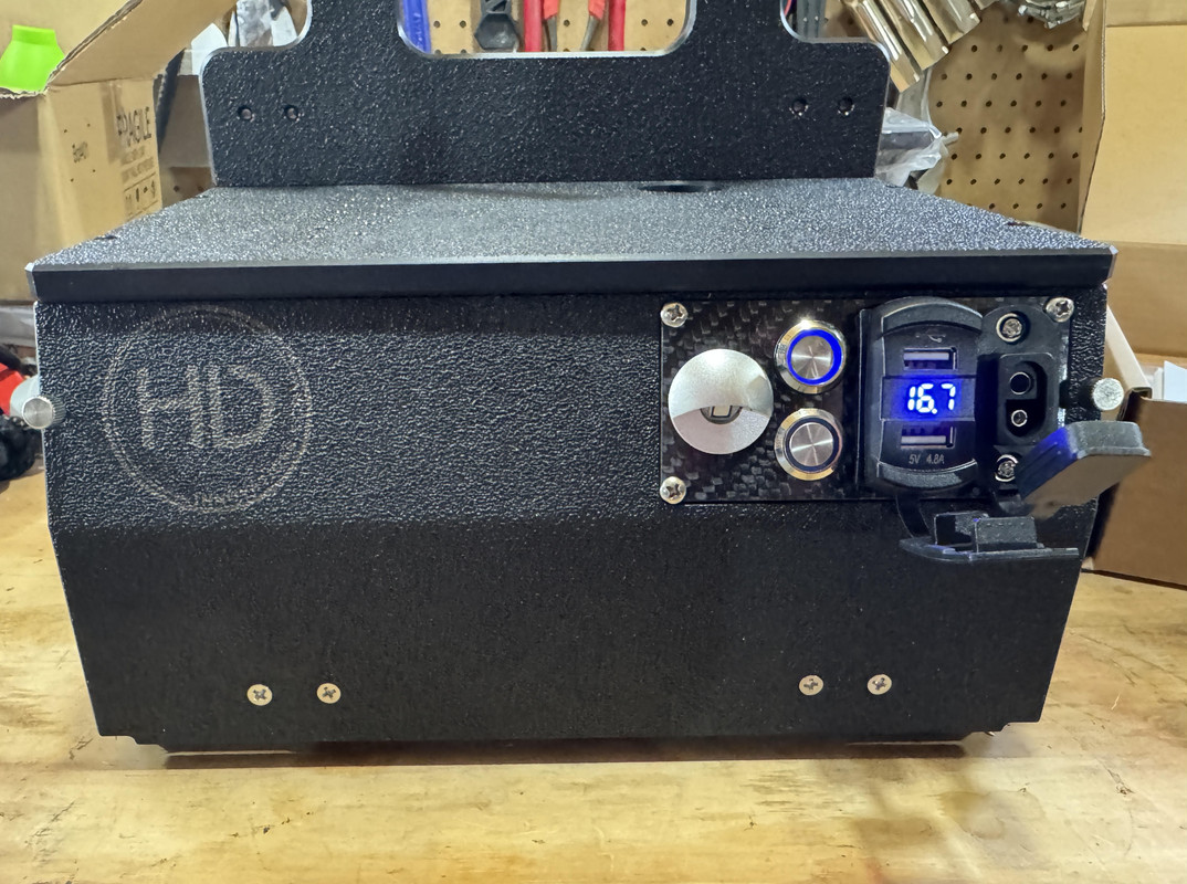 HD 1