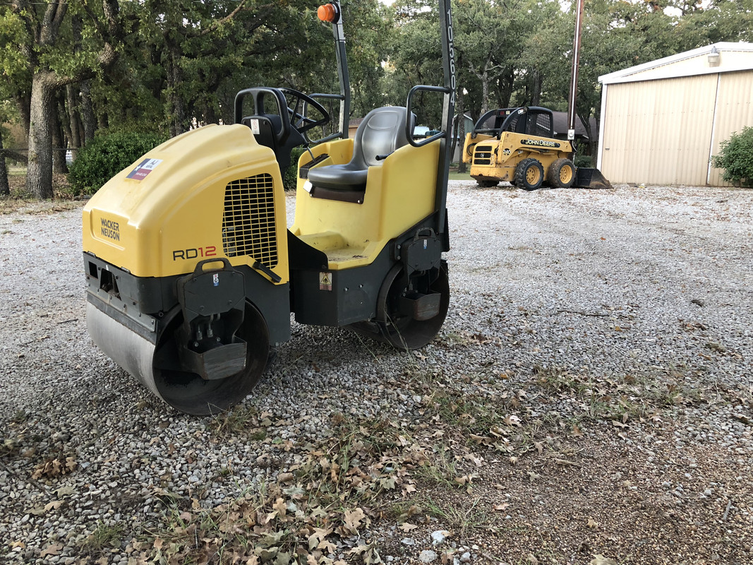 72136AB7-FD25-4D33-B48E-0EFE76B85714