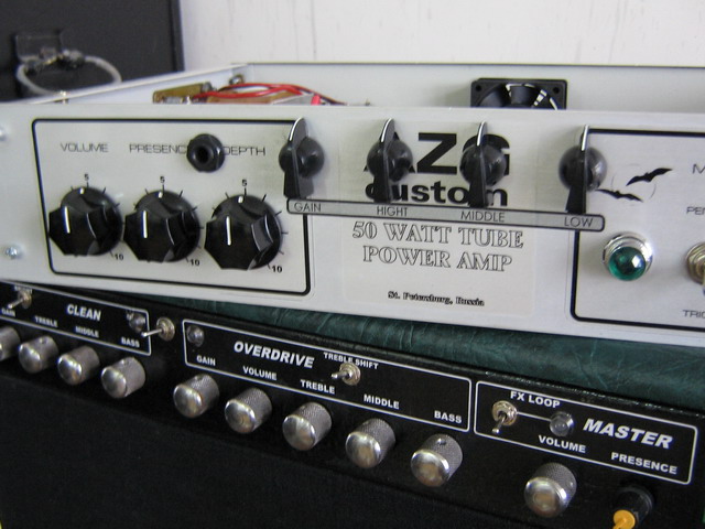2u_amp_1