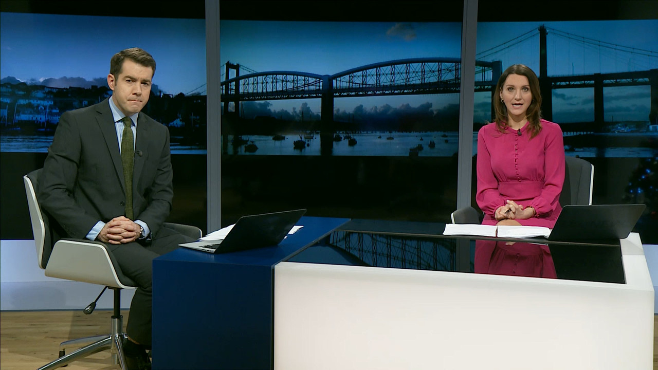 12.15 - 18.00.00 - ITV News London. The latest news in London and the....ts_snapshot_13.55.277