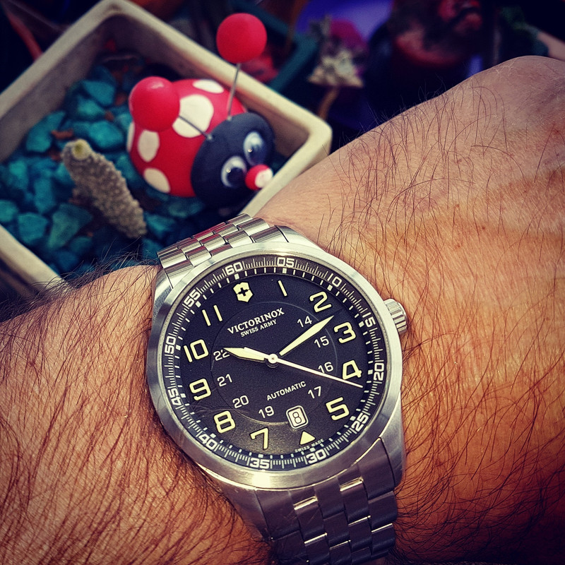 Victorinox Swiss Army AirBoss Mechanical #241508 (1)