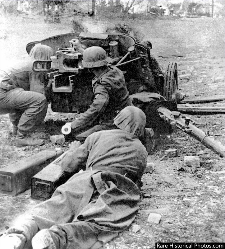 Germans_at_Stalingrad (2)