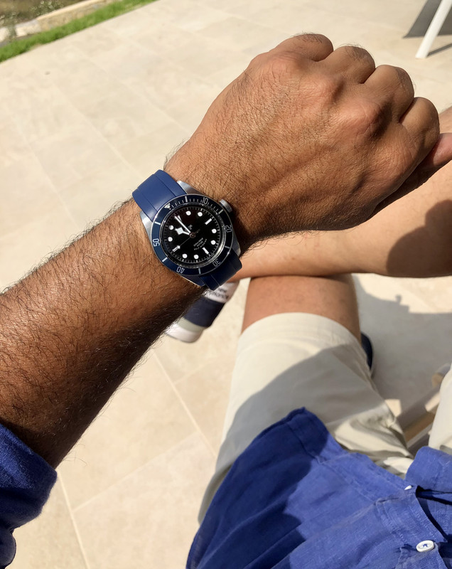 06AF3B85-C6EC-4237-A73F-636A6A1DAEBA