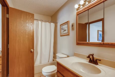 Dated Bathroom