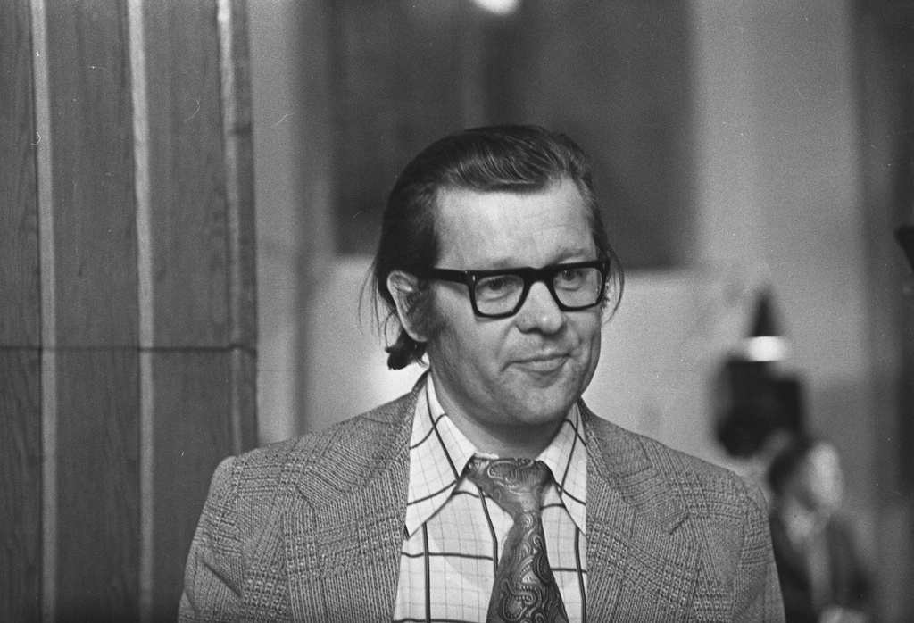 ktfm0g5ejrrm0qay-1024