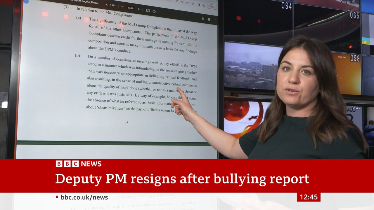 04.21 - 12.00.00 - BBC News. The latest news from the BBC. [S]..ts_snapshot_00.45.55.239
