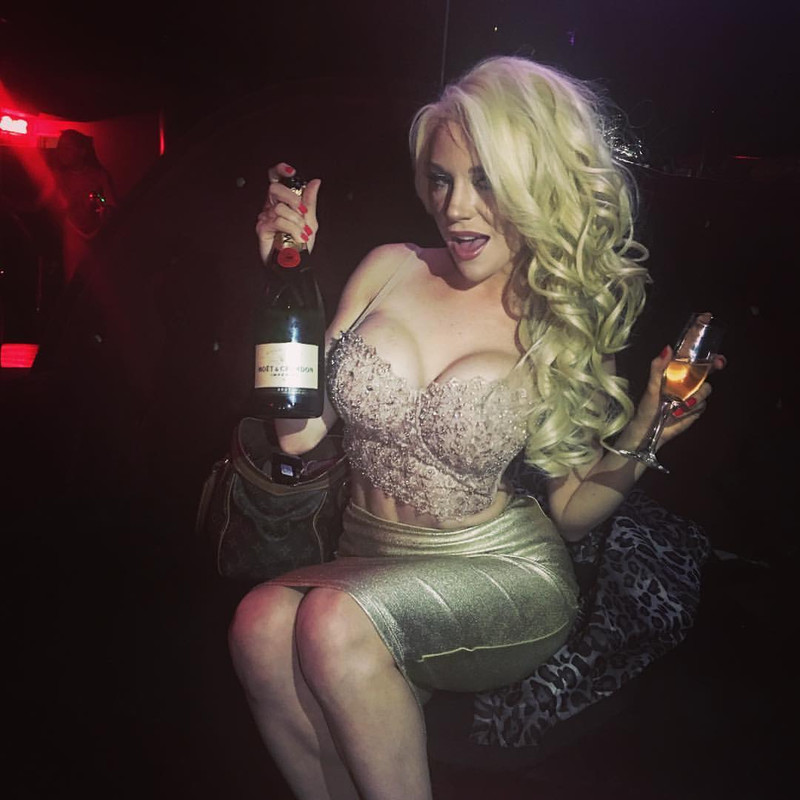 [Image: courtneyastodden-20170924-0024.jpg]