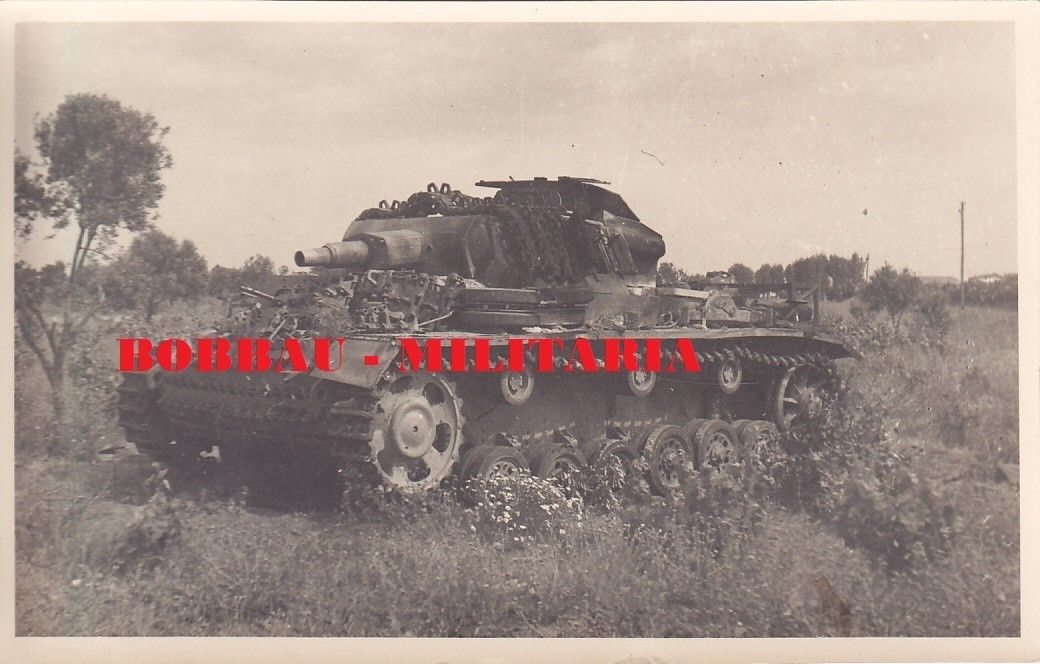 Panzerkampfwagen III Panzer 3 Zusatzpanzerung Kettenglieder über