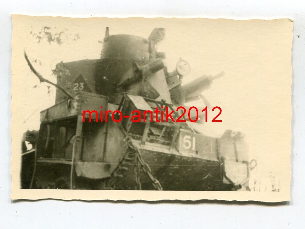 Foto, Wehrmacht, zerstörter britischer Panzer, V