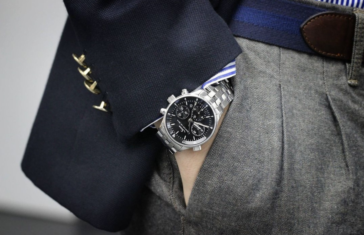 43B7C698-93E6-4C8C-AA46-BDD22FBF874E