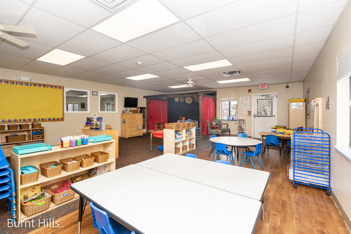 Class Room of Maple Leaf Glenville