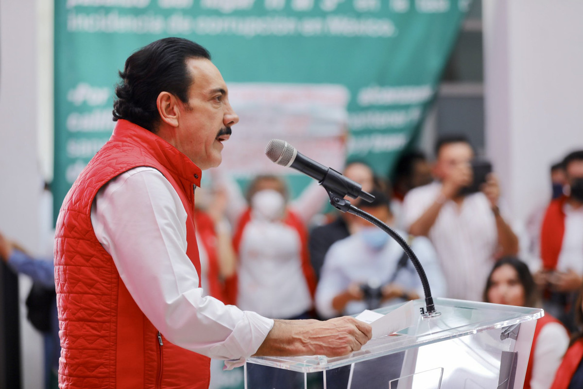 PRI tendrá tiempos difíciles, vaticina gobernador saliente de Hidalgo