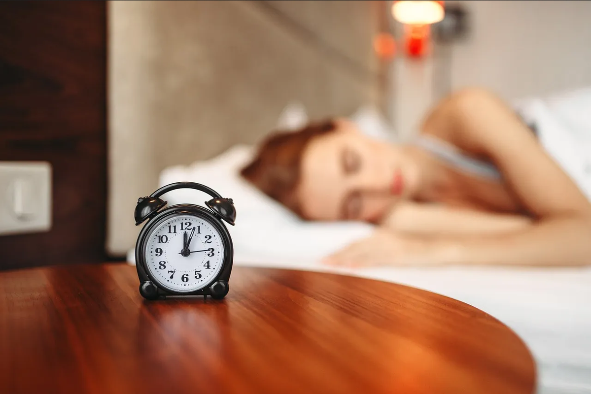 ¿Qué hábitos hacer antes de ir a dormir? Así despertarás más feliz