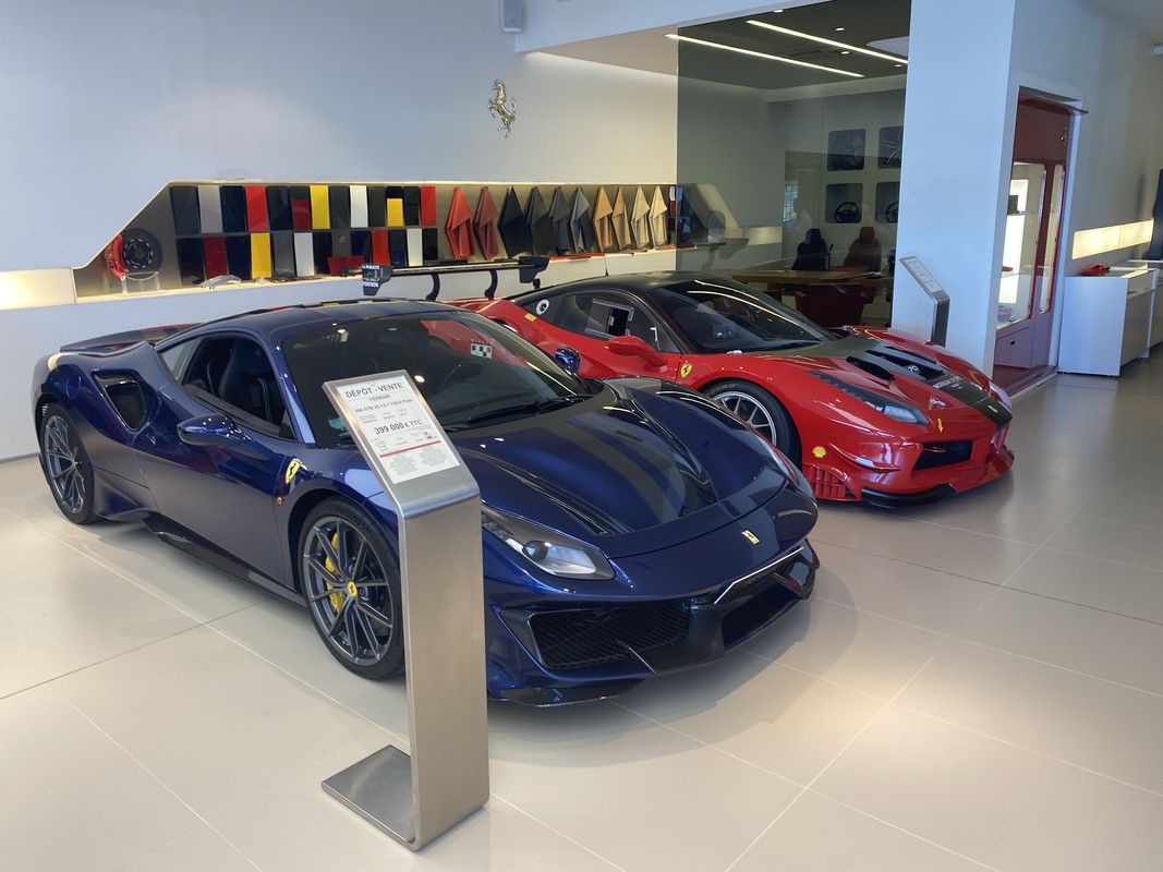 4A95B902-8F78-4965-8545-C2319BC93842