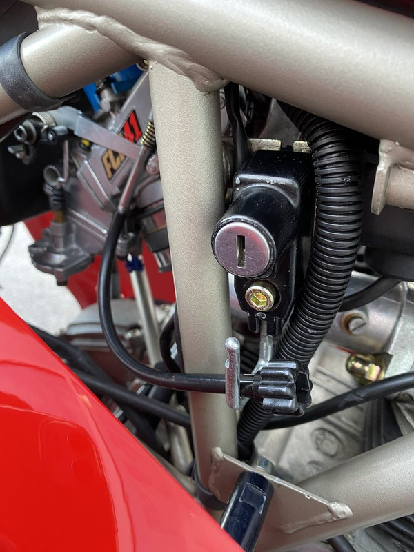 E65F7BEF-4D27-4949-9F44-FD74873F4F4C