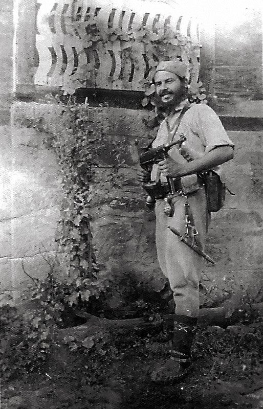 [Слика: SL102.jpg]