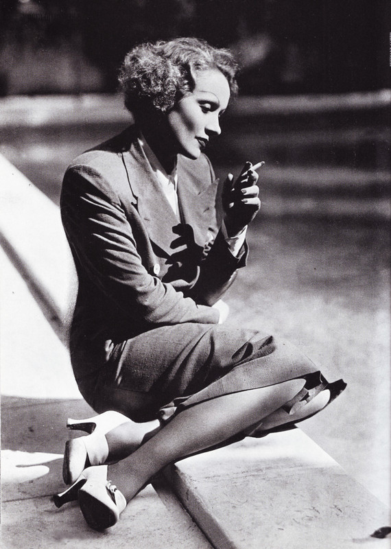 Marlene_Dietrich_c07