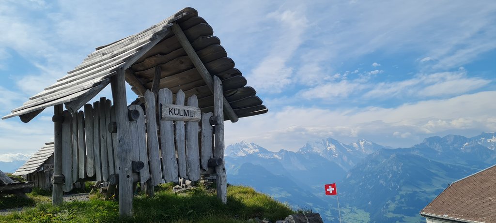 Suiza: 7 veranos, 7 planes con niños - Blogs de Suiza - MONTE NIESEN: la gran pirámide, un plan de altura (5)