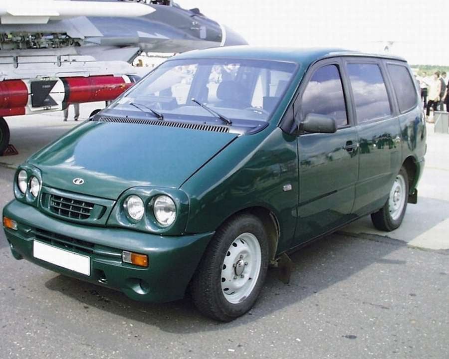 ВАЗ-2120 Надежда (1998-2002)