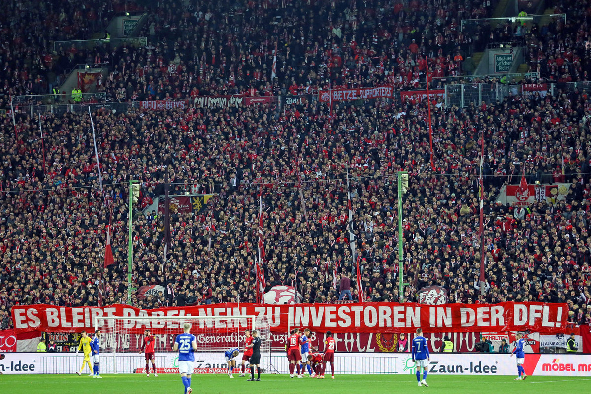 1-fc-kaiserslautern-schalke-04-2-bundesliga-2023-2024-14
