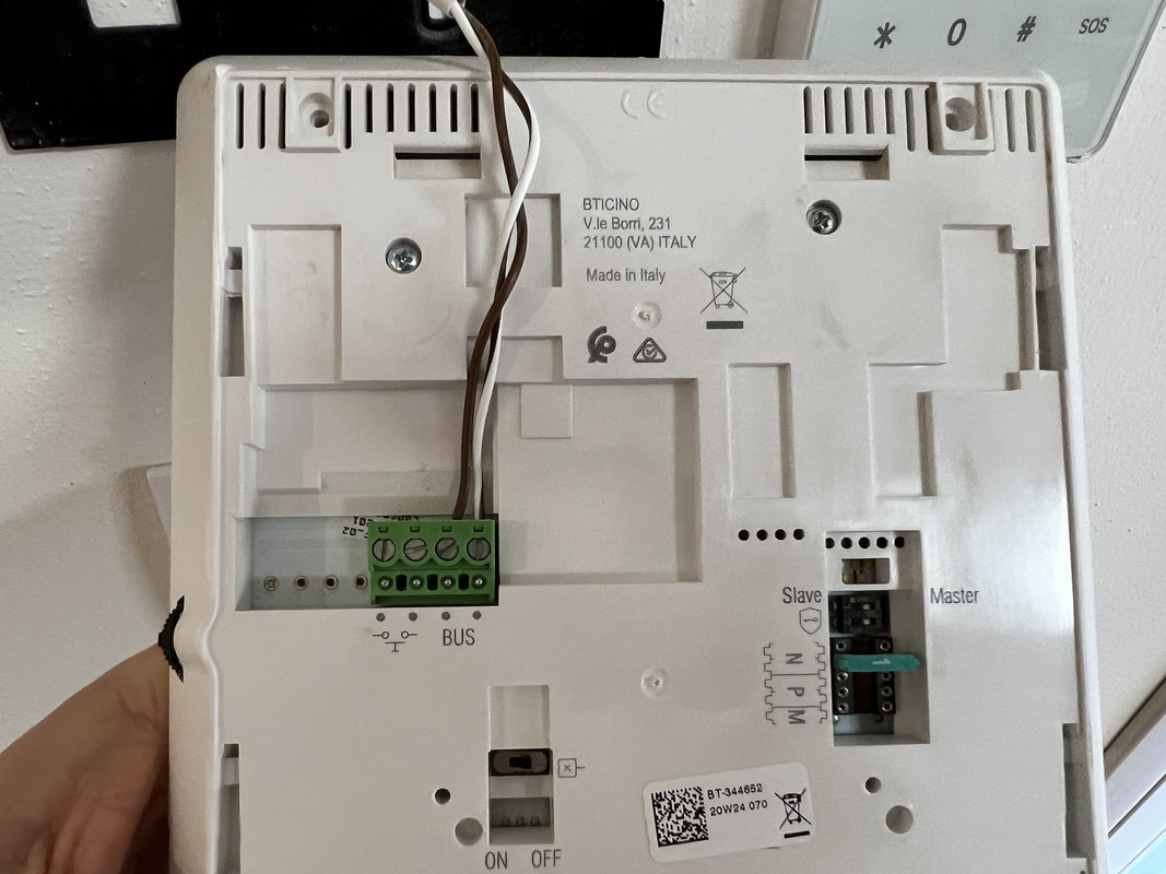 8E261593-9823-451F-852F-C4FBBC0D64CB