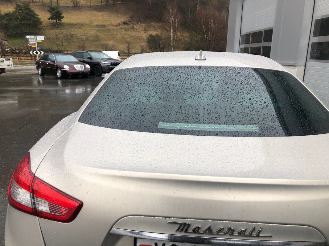 C6AD253D-16AC-4E7F-A701-4E89B7940A6C