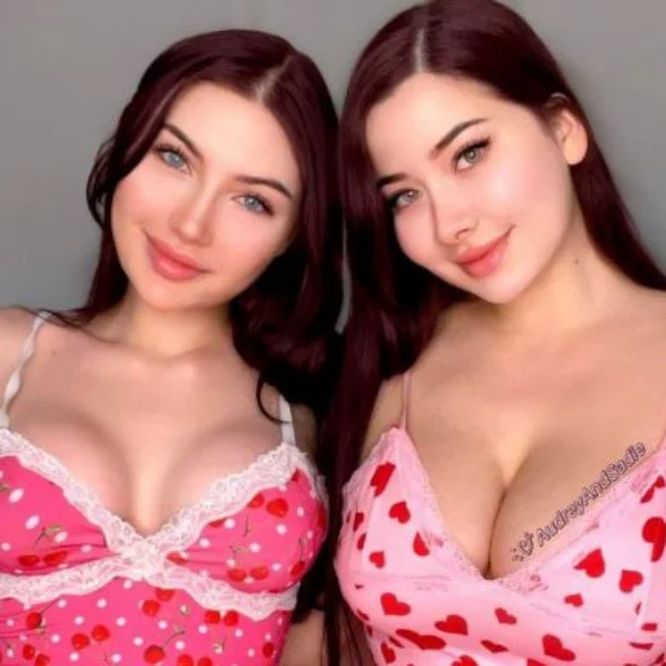 Audrey & Sadie OF
