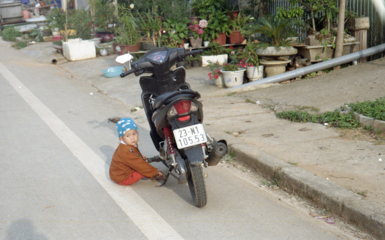 kidwithmotorcycle
