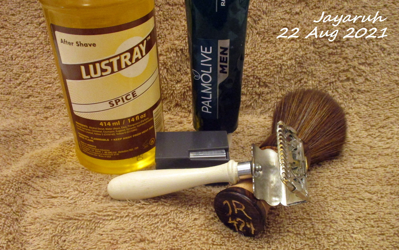 [Image: sos210822.jpg]