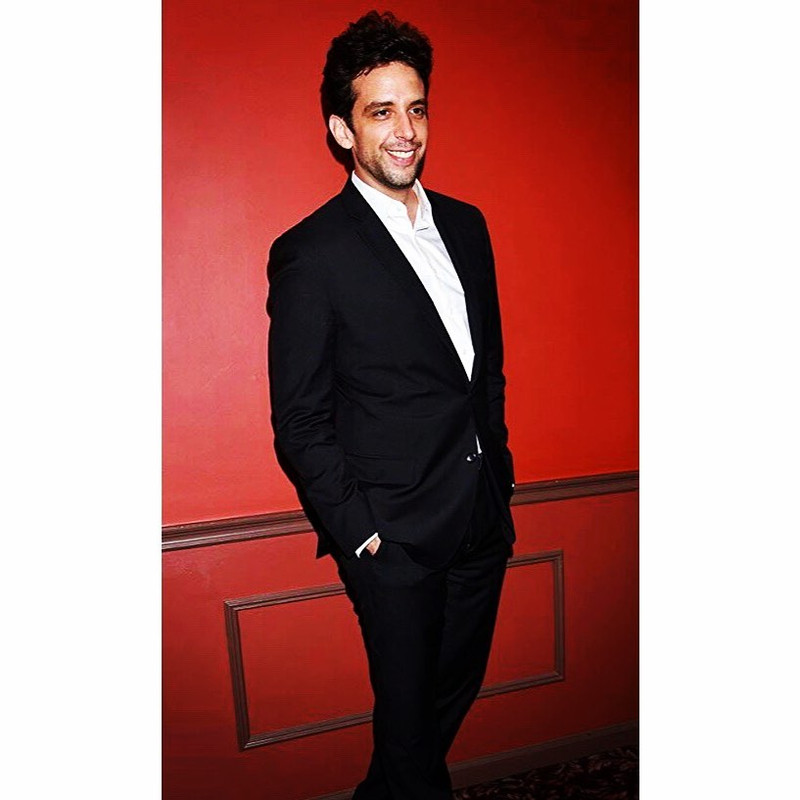 Nick Cordero adalah aktor Broadway Kanada yang dinominasikan untuk Tony Award dan Drama Desk Award untuk penampilannya dalam produksi Broadway di Bullets over Broadway.