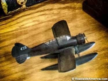 [Image: 042-C6-C13-A3-E4-40-BF-B5-A1-7000-C1619-F6-B.jpg]