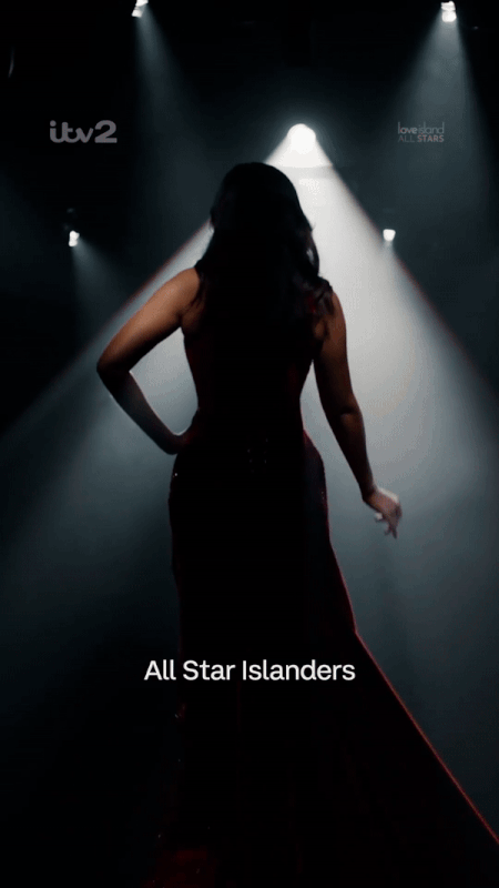 [Image: itv-2023-12-23-T095449-000-Z-ezgif-com-v...rter-1.gif]